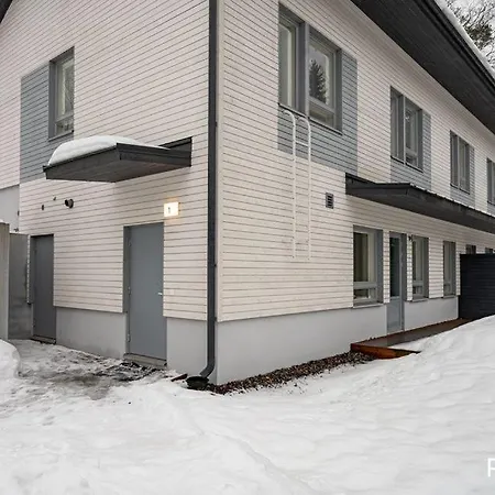 Cozy And Peaceful Dublex With Terrace Espoo